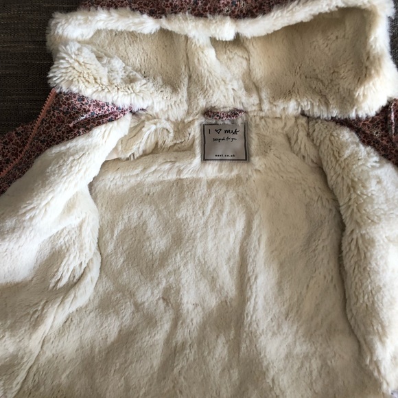 Beautiful toddler girl coat - Picture 2 of 3